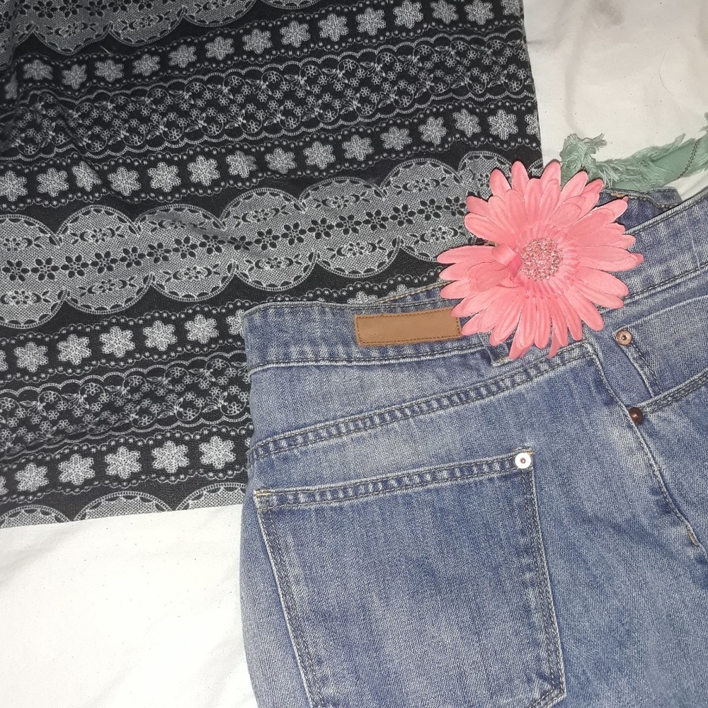 MMG DENIM AND TEE SIZE 10